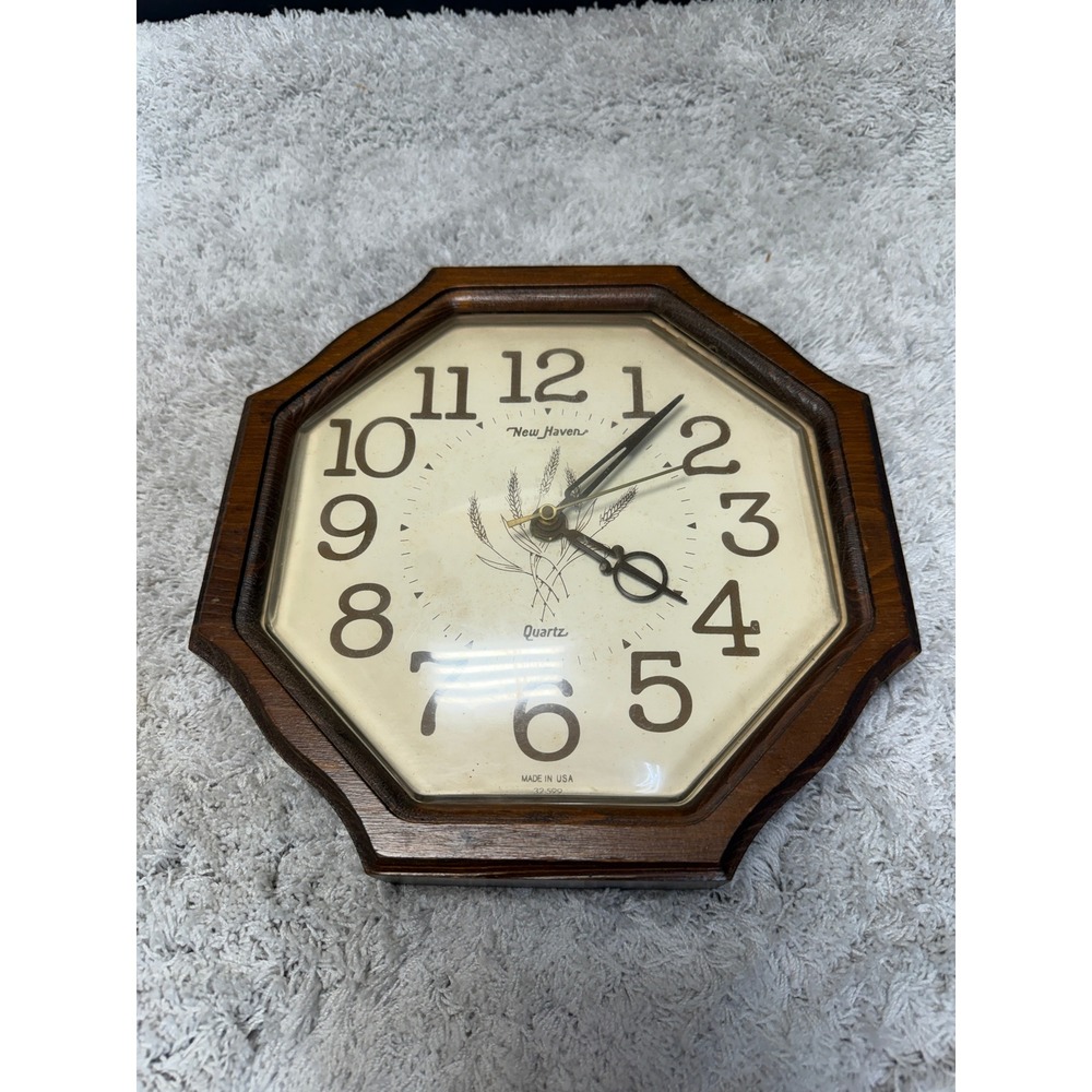Vintage New Haven Quartz Wall Clock Wood Octagon Wheat Made in USA 32-599 Brown